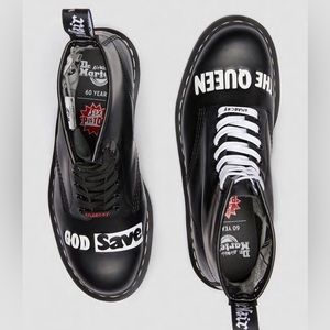 Dr. Martens x SEX PISTOLS ‘God Save the Queen’ leather 1460s *60th Anniversary*